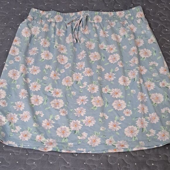 Society & Stitch floral skirt size XL - Picture 1 of 5
